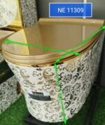 ⁦كرسي حمام معلق ذهبي- اسود - هيلمند صيني NE-11309⁩ - الصورة ⁦4⁩